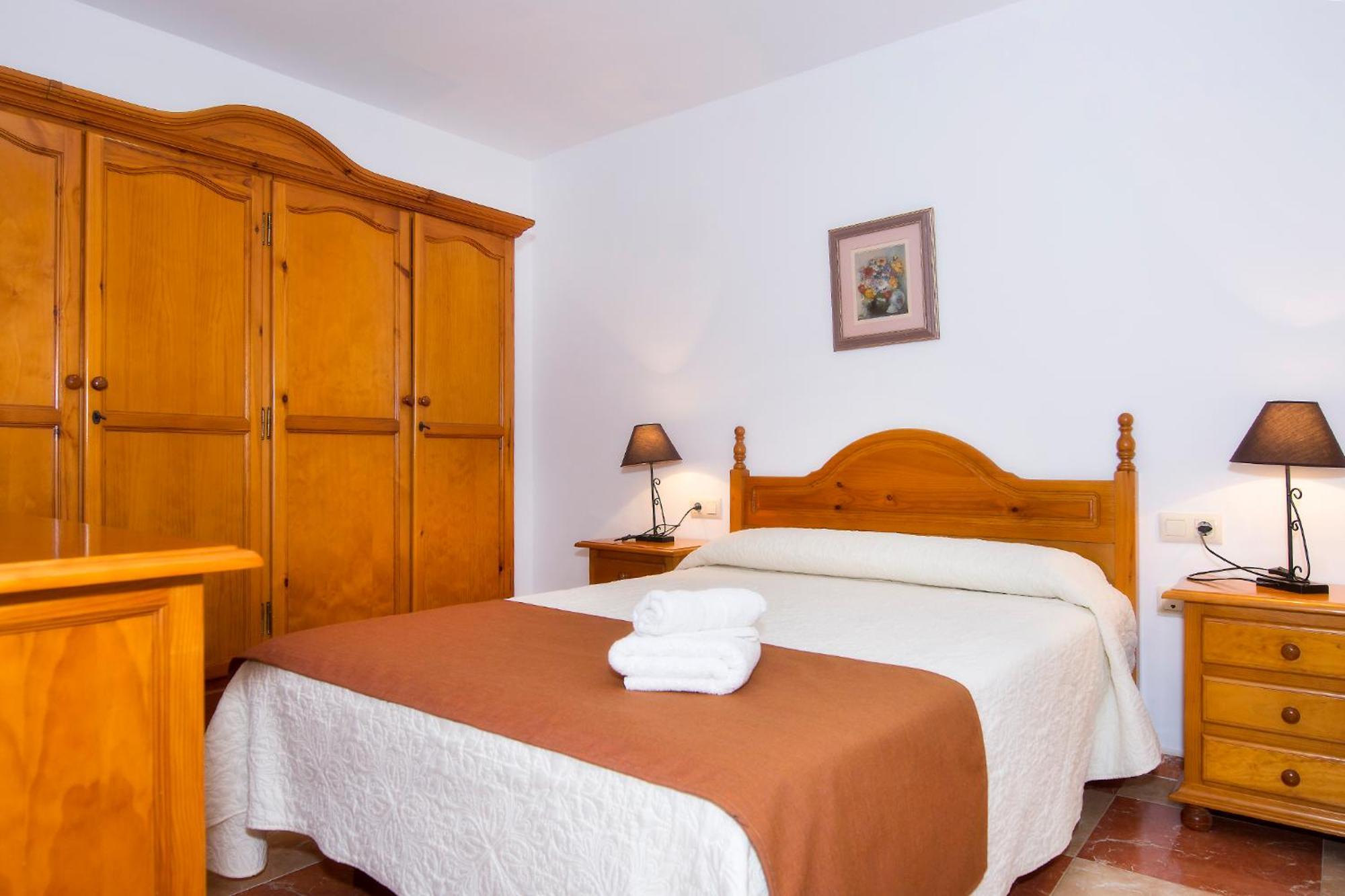 Apartamentos Sol Andaluz Карбонерас Екстериор снимка