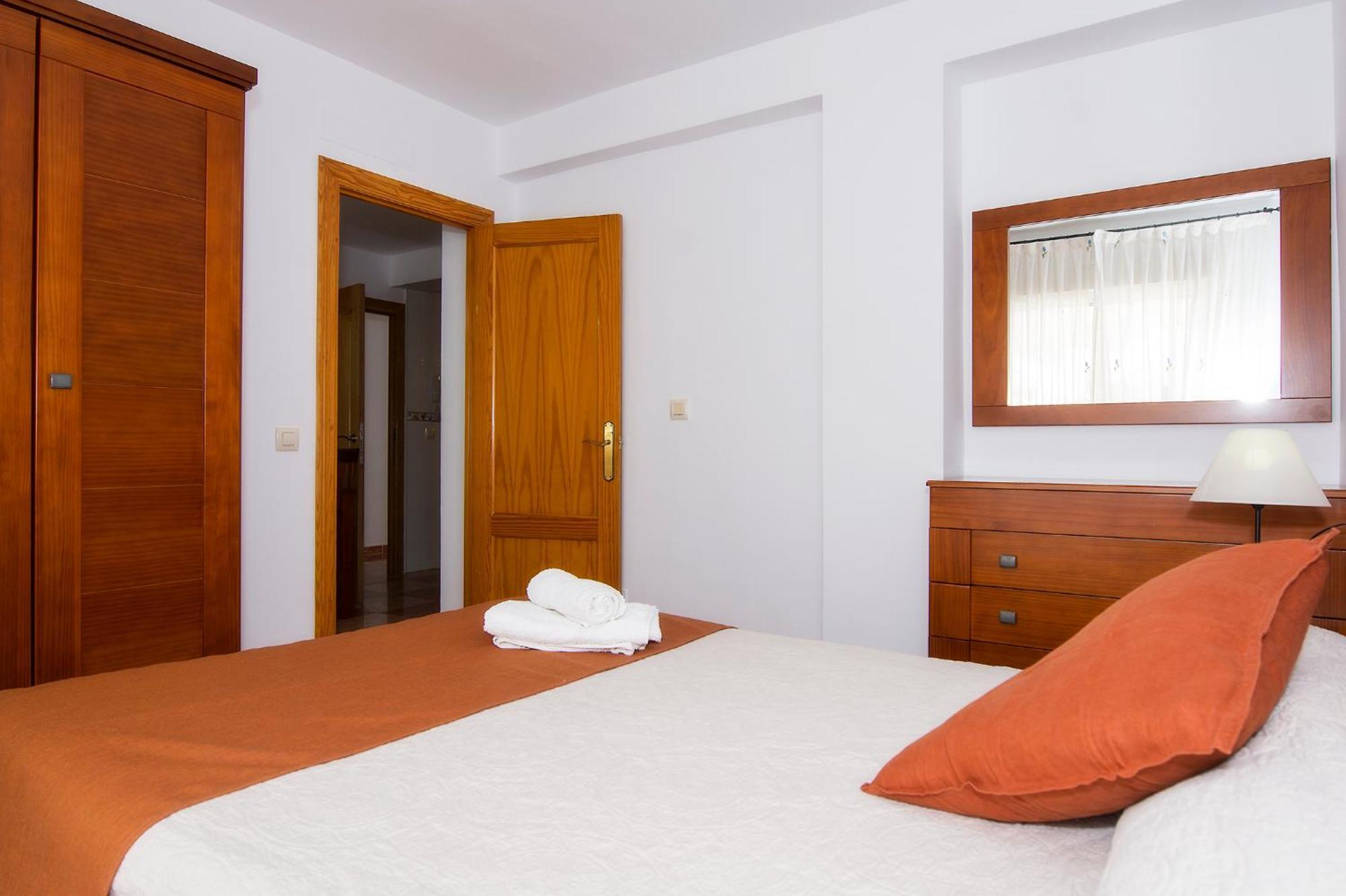 Apartamentos Sol Andaluz Карбонерас Екстериор снимка