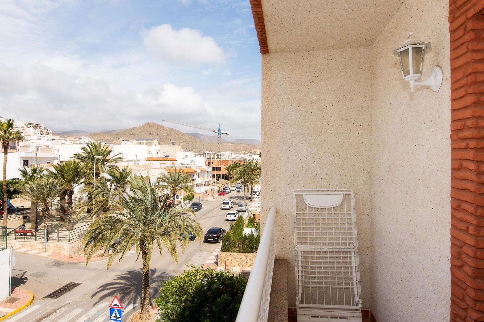 Apartamentos Sol Andaluz Карбонерас Екстериор снимка